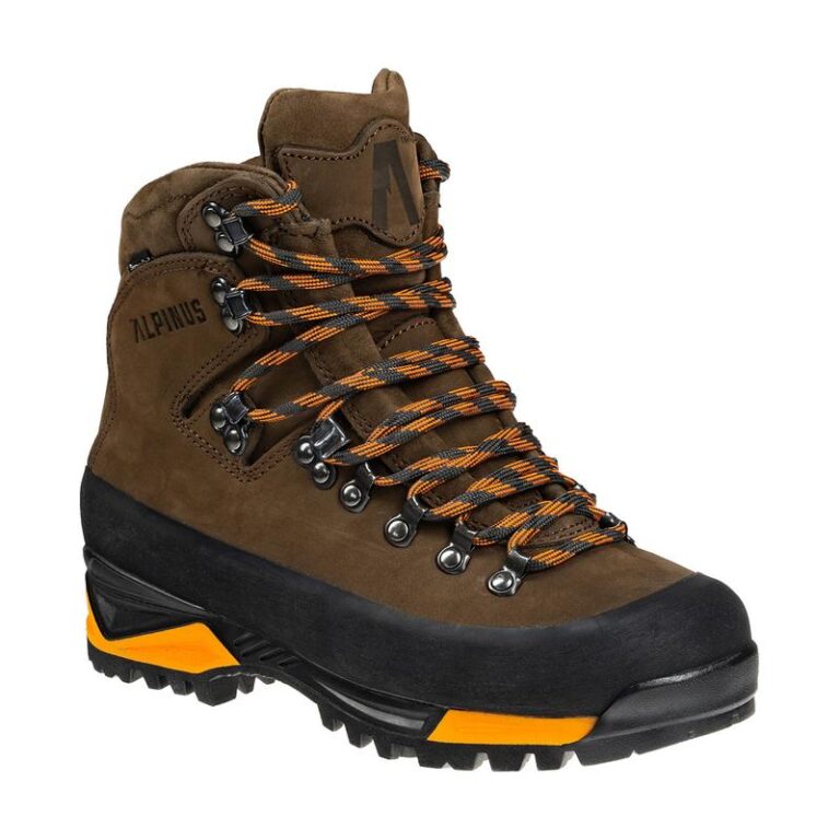 Idealne buty na Kazbek – poradnik dla każdego turysty