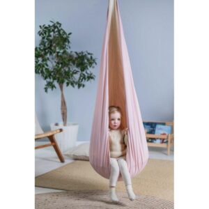 Praktyczny przewodnik: Jak uszyć idealny kokon huśtawkę dla twojego dziecka